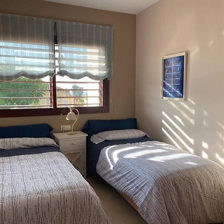 Modern 5-Bedroom Villa With Pool Montequinto Εξωτερικό φωτογραφία