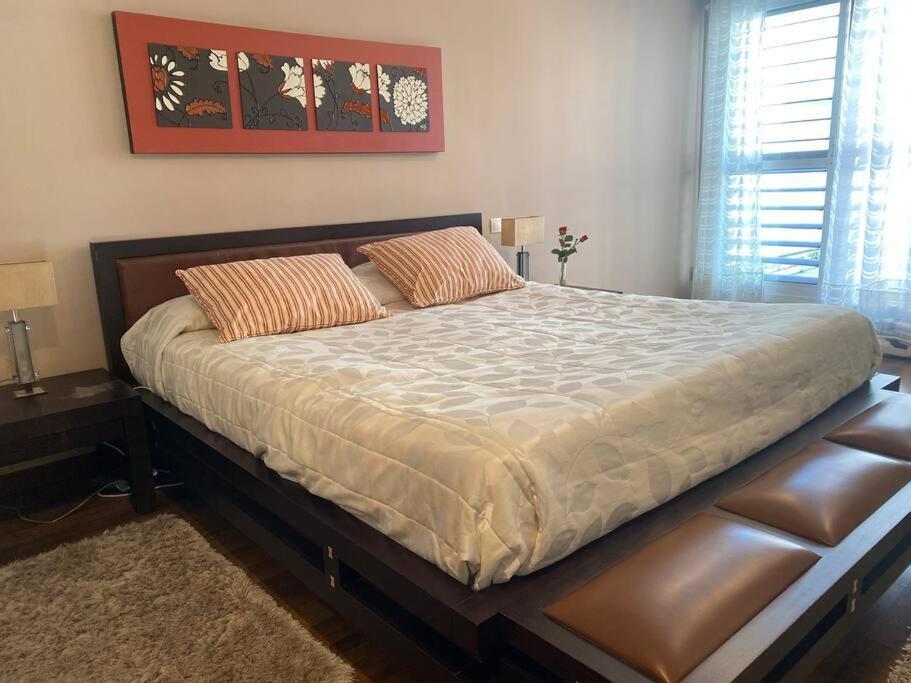 Modern 5-Bedroom Villa With Pool Montequinto Εξωτερικό φωτογραφία