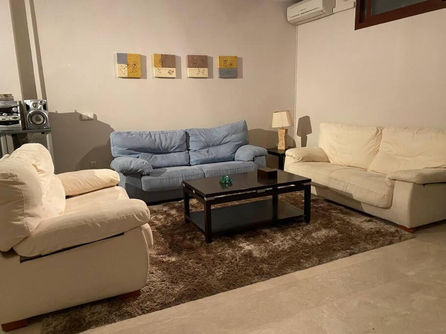 Modern 5-Bedroom Villa With Pool Montequinto Εξωτερικό φωτογραφία