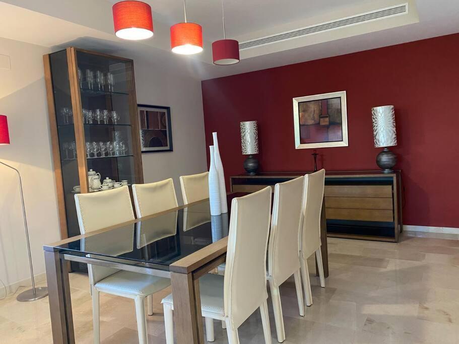 Modern 5-Bedroom Villa With Pool Montequinto Εξωτερικό φωτογραφία