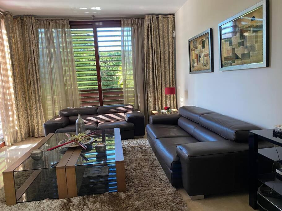 Modern 5-Bedroom Villa With Pool Montequinto Εξωτερικό φωτογραφία