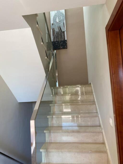 Modern 5-Bedroom Villa With Pool Montequinto Εξωτερικό φωτογραφία